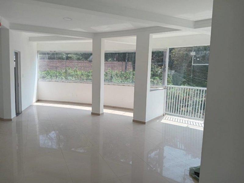 Sala comercial com 04 divisrias